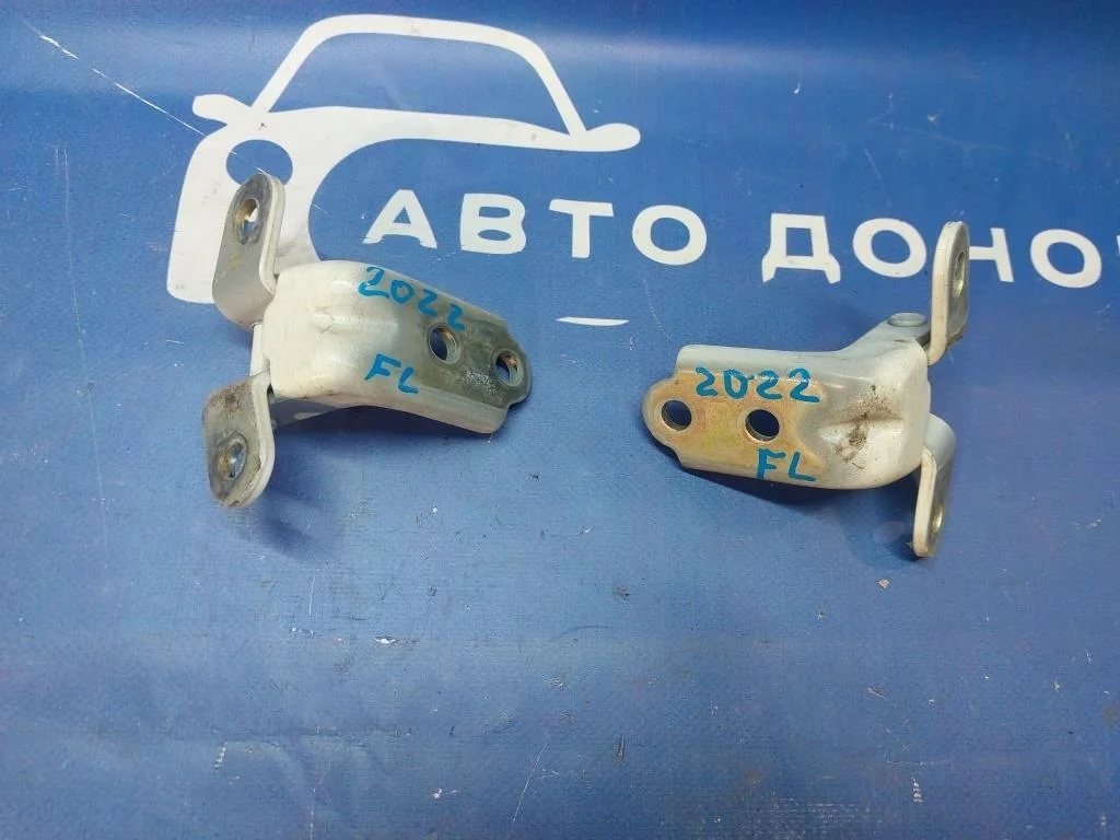 петли двери HYUNDAI SONATA NF G4KC