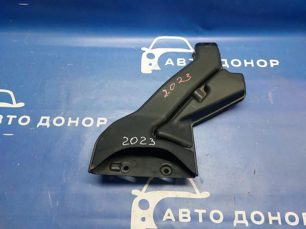 воздухозаборник MITSUBISHI GALANT FORTIS CY4A 4B11