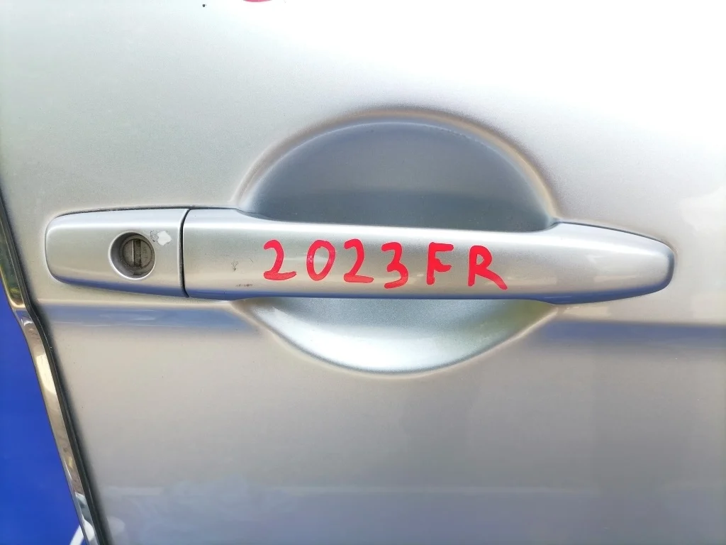 ручка двери MITSUBISHI GALANT FORTIS CY4A 4B11