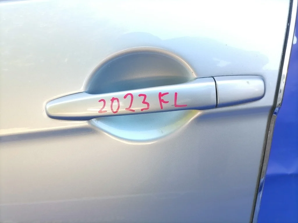 ручка двери MITSUBISHI GALANT FORTIS CY4A 4B11