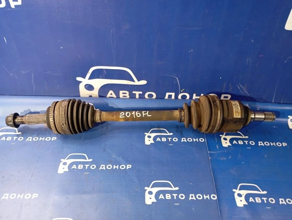 привод TOYOTA IST NCP65 1NZFE F 43420-52030