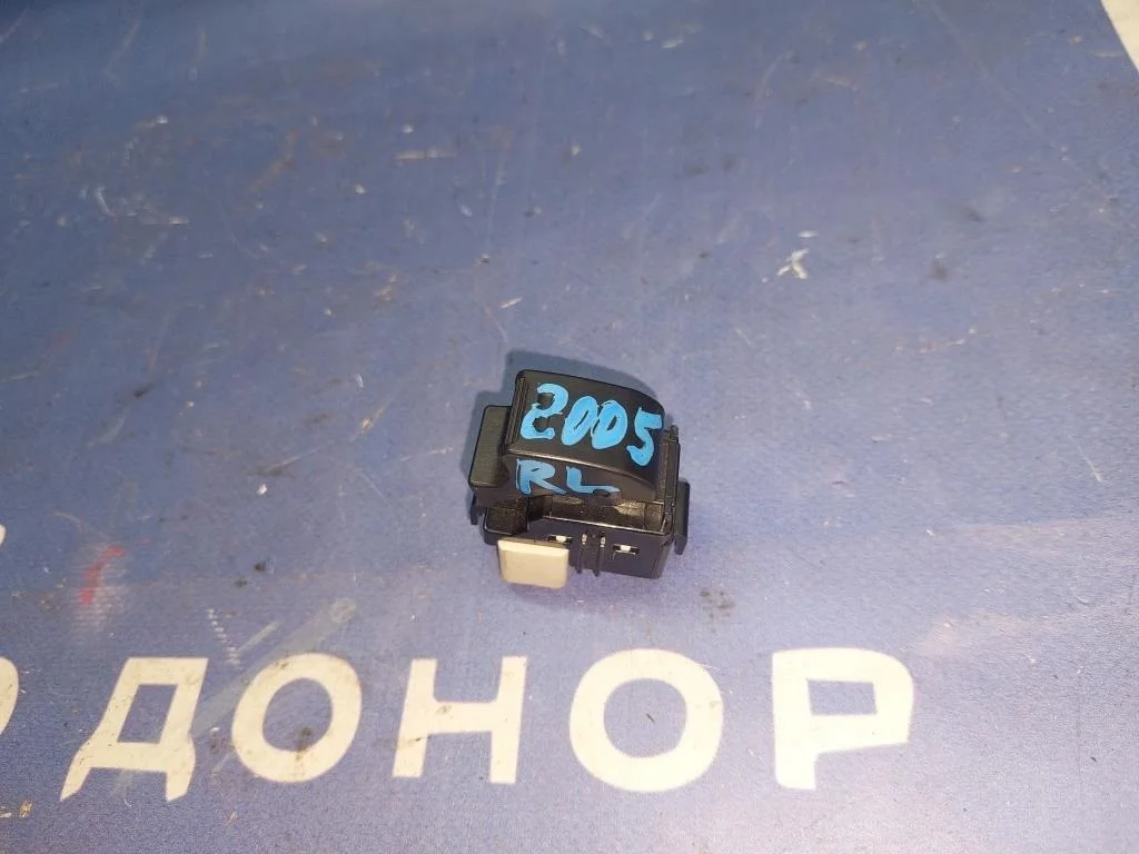 кнопка стеклоподъемника TOYOTA COROLLA SPACIO NZE121 -
