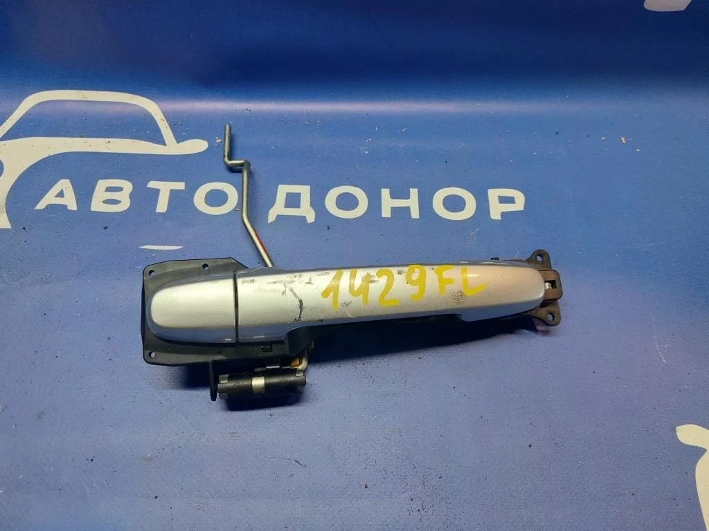 ручка двери TOYOTA COROLLA FIELDER NZE141 -
