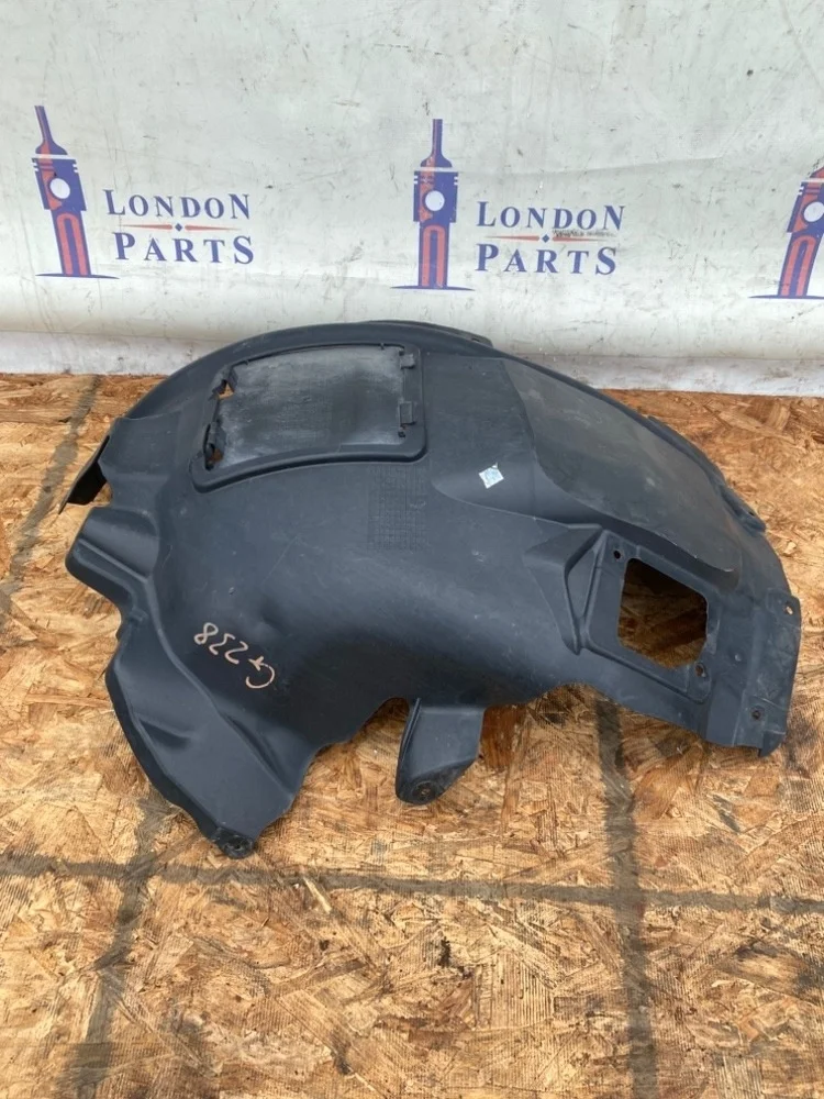 Подкрылок BMW X3 G01