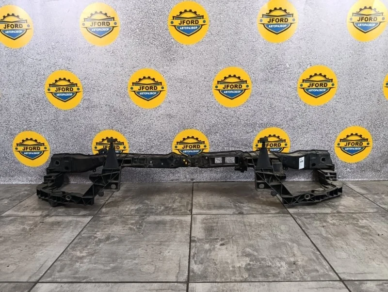 Панель передняя Ford Escape 2013