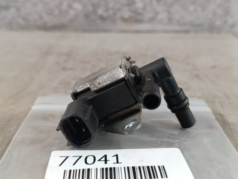 Электромагнитный клапан Mitsubishi Lancer 2010 CY4A