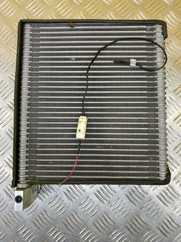 Испаритель кондиционера Infiniti Fx 30D ( 2002-2013) 2010 27280JF00A 3.0 D V9X