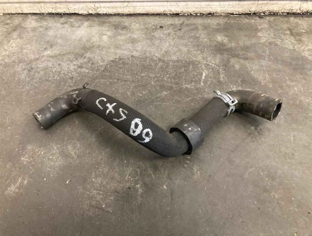 Патрубок системы охлаждения Audi A3 2013 8V