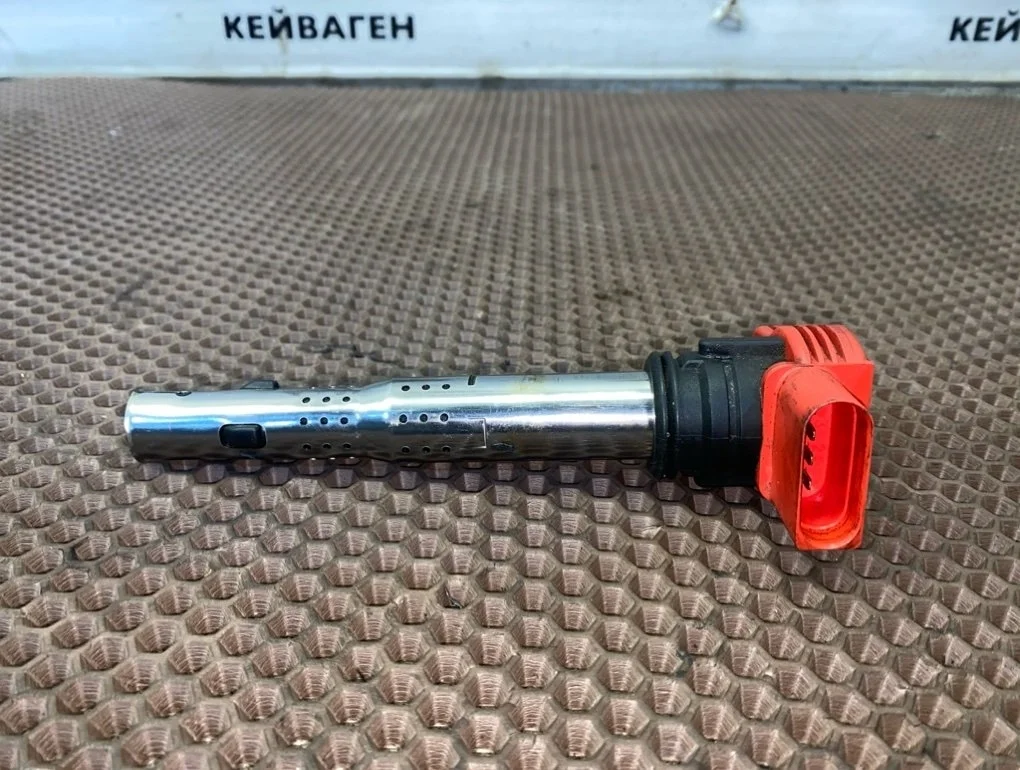 Катушка зажигания Audi Q7 2007 4L