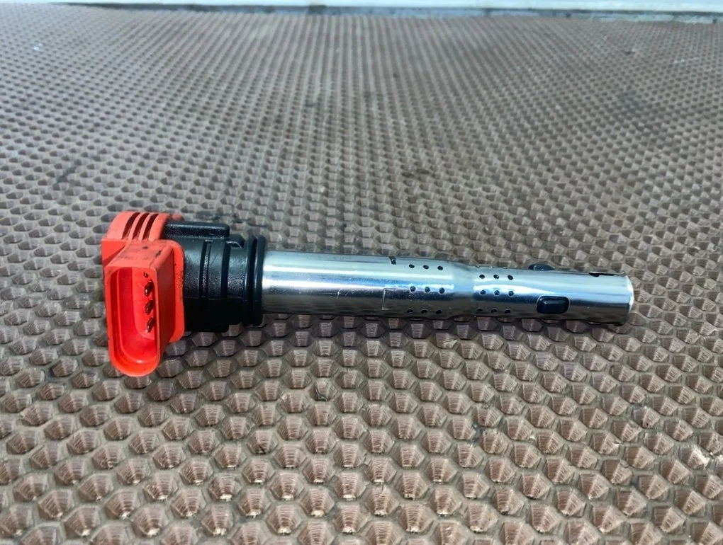 Катушка зажигания Audi Q7 2007 4L