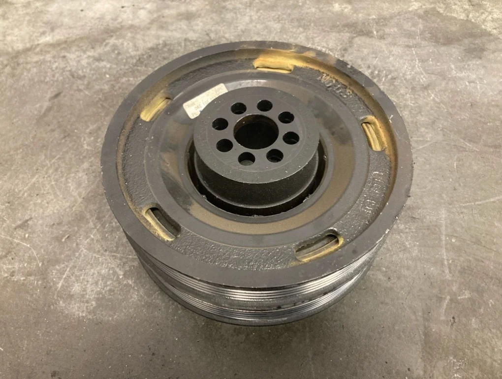 Шкив коленвала Volkswagen Touareg 2011 7P