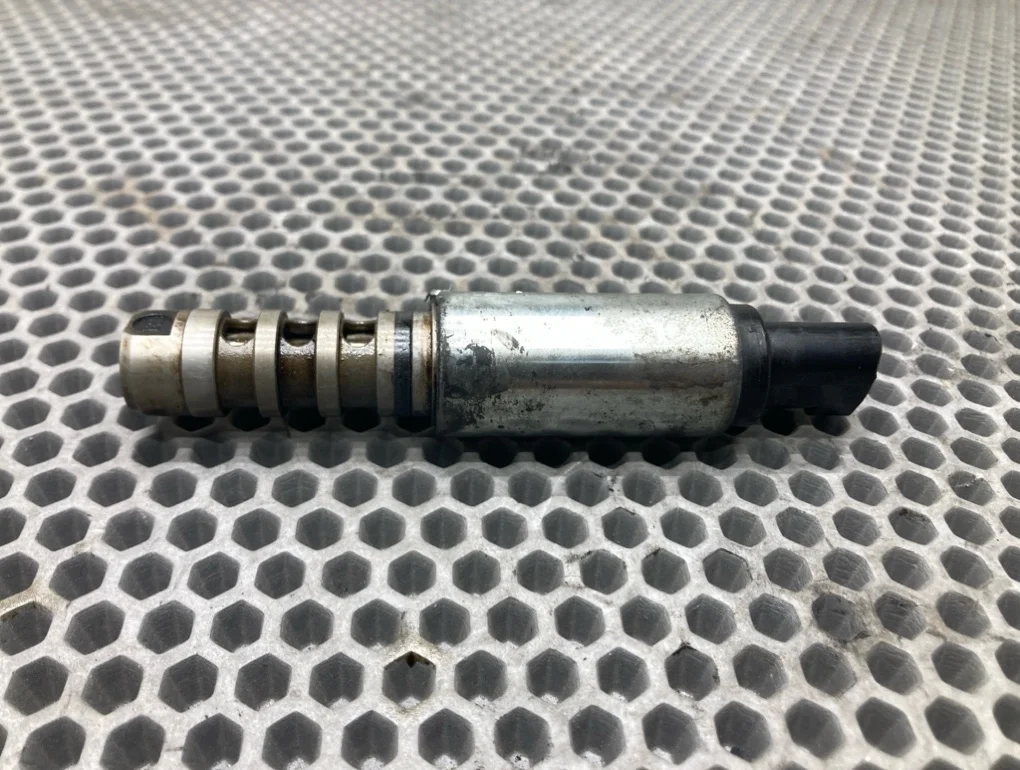 Клапан vvt-i Audi Q7 2008 4L