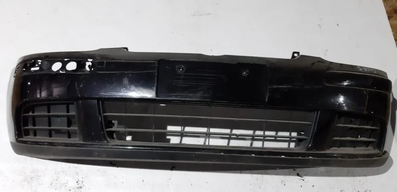 Бампер Volkswagen golf 5 2005 1K1