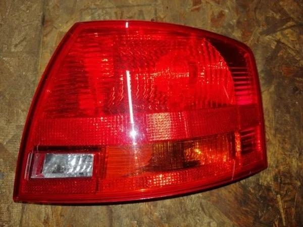 Фонарь Audi A4 2004-2009 8E B7