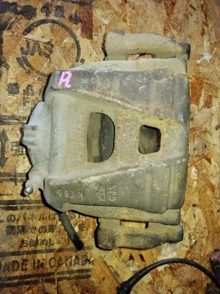 Суппорт Volkswagen Tiguan 5N