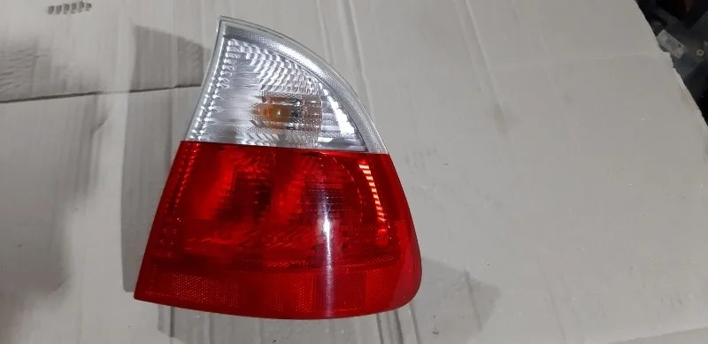 Фонарь BMW 3 2003 E46