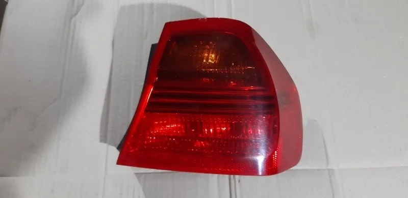 Фонарь с дефектом BMW 3 2006 E90