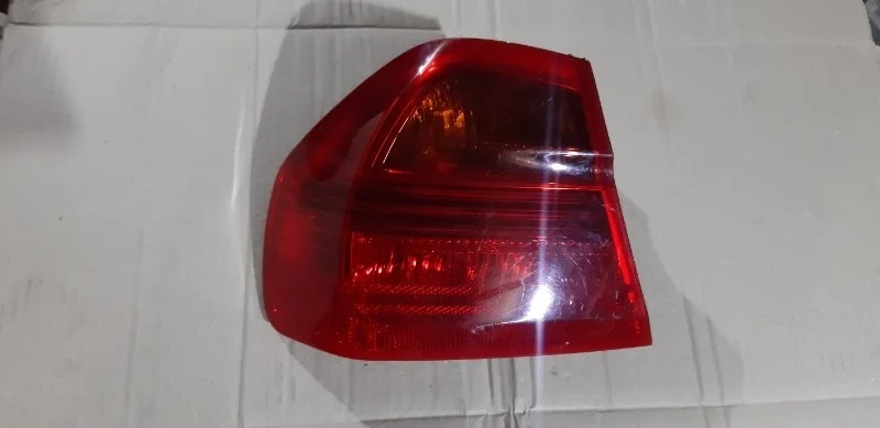 Фонарь BMW 3 2006 E90