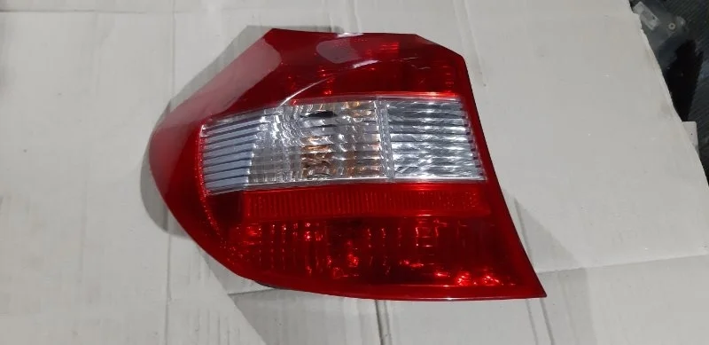 Фонарь BMW 1 2006 E87