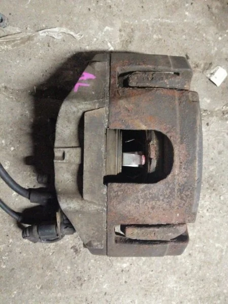 Суппорт Audi A6 C5 Allroad