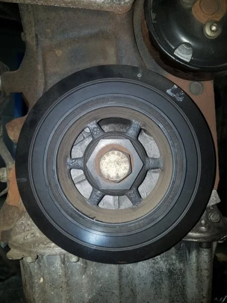 Демпфер коленвала Audi TT