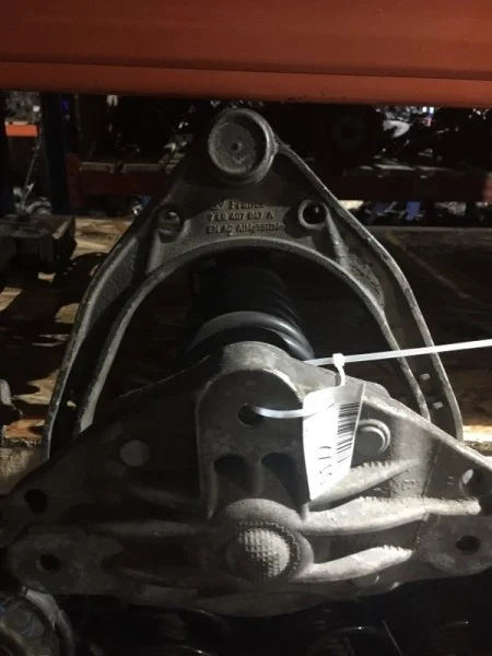 Рычаг подвески Volkswagen Touareg 2002-2015