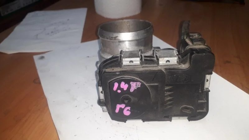 Блок дроссельной заслонки Volkswagen Golf 2009 5K1