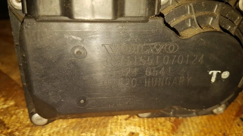 Дроссельная заслонка Volvo S40 2006 MS