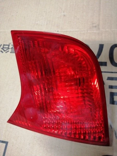 Фонарь Audi A4 2006 8EC