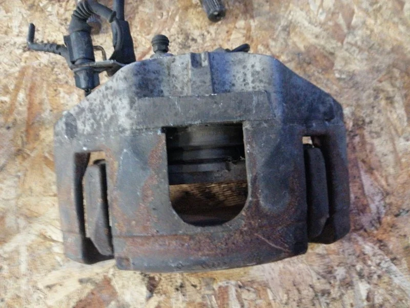 Суппорт Audi A4 2006 8ED