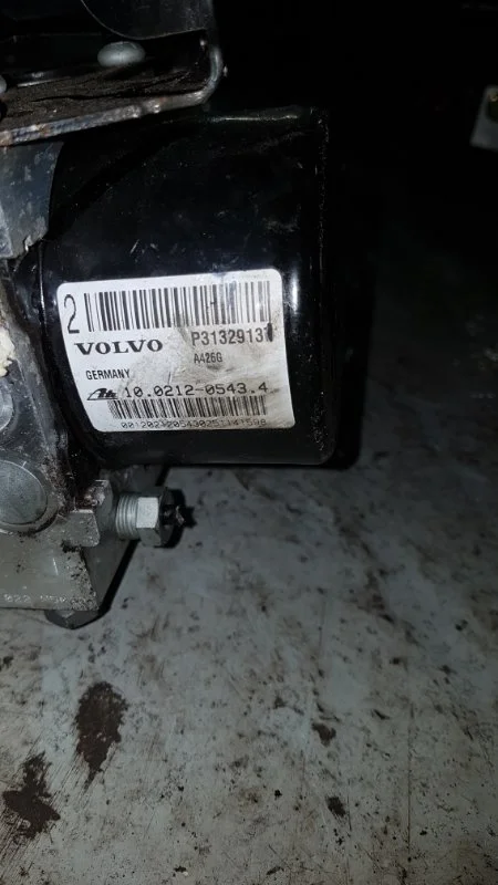 Блок abs Volvo S60 2011 Y20
