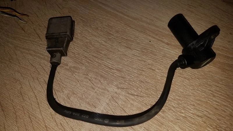 Датчик коленвала Volkswagen