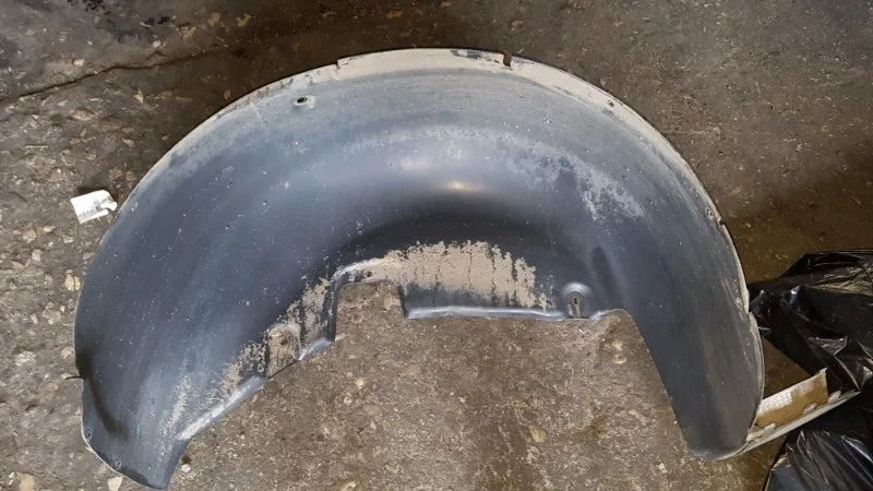 Подкрылок Porsche Cayenne 2009 957