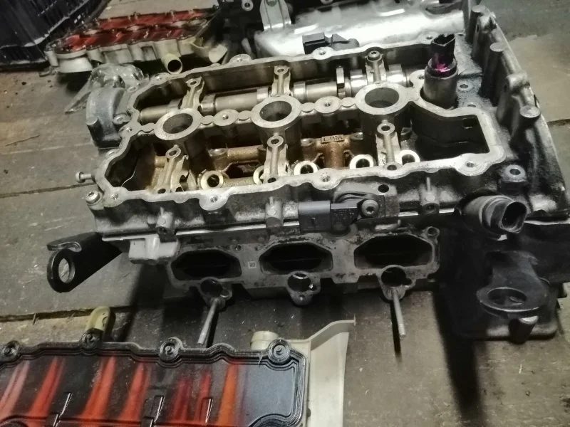 Головка блока цилиндров Audi A6 C6