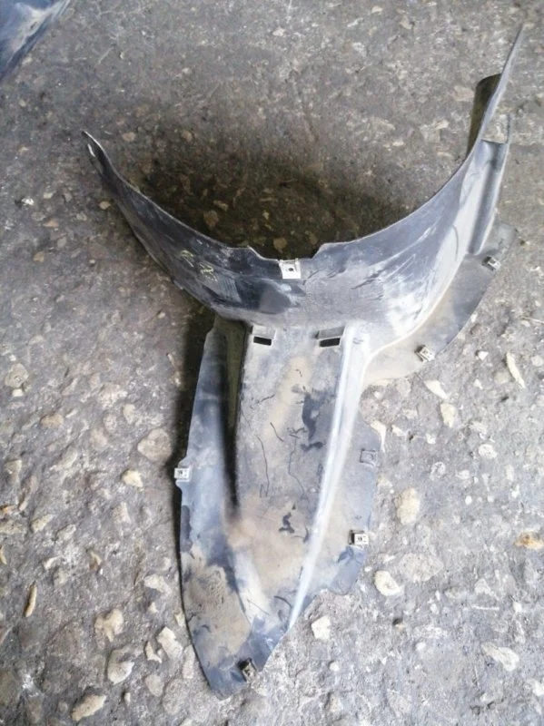 Подкрылок Volkswagen Passat 2007 3С5