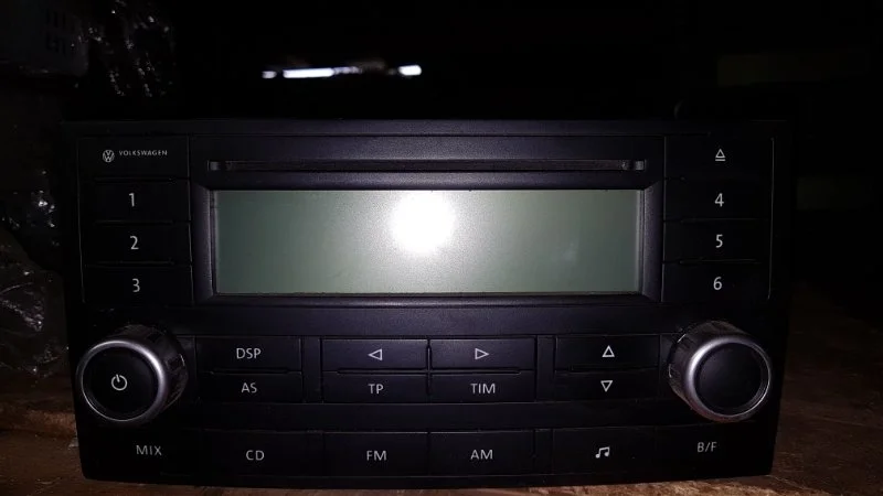 Магнитола Volkswagen Touareg 2005 7L6
