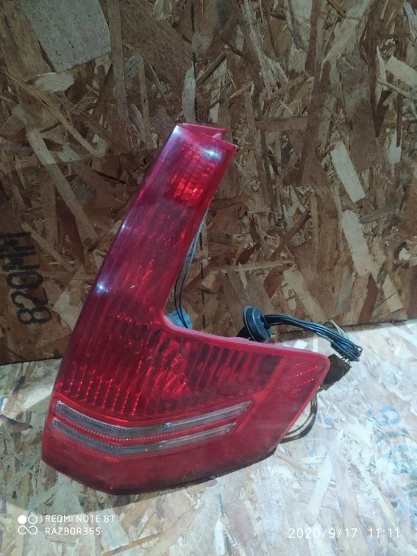 Фонарь Citroen C4 2008 LC