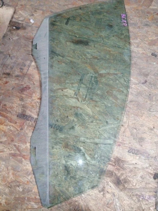 Стекло дверное as2 Volkswagen Passat 2007 3С5