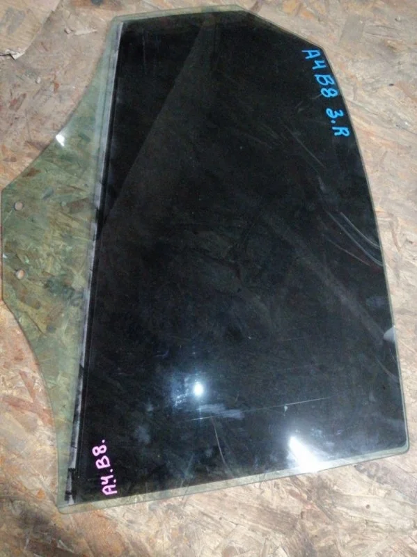 Стекло дверное as2 Audi A4 2011 8K2