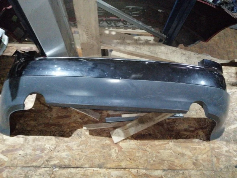 Бампер универсал Audi A4 2003 8E5