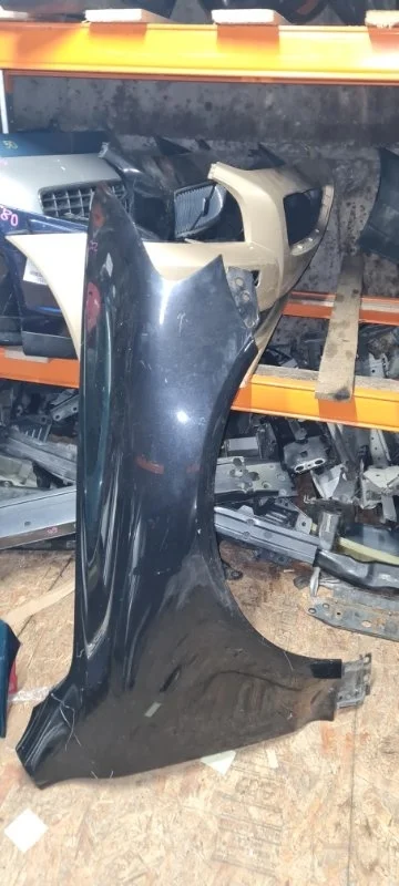 Крыло Volkswagen Touareg 2005 7L6