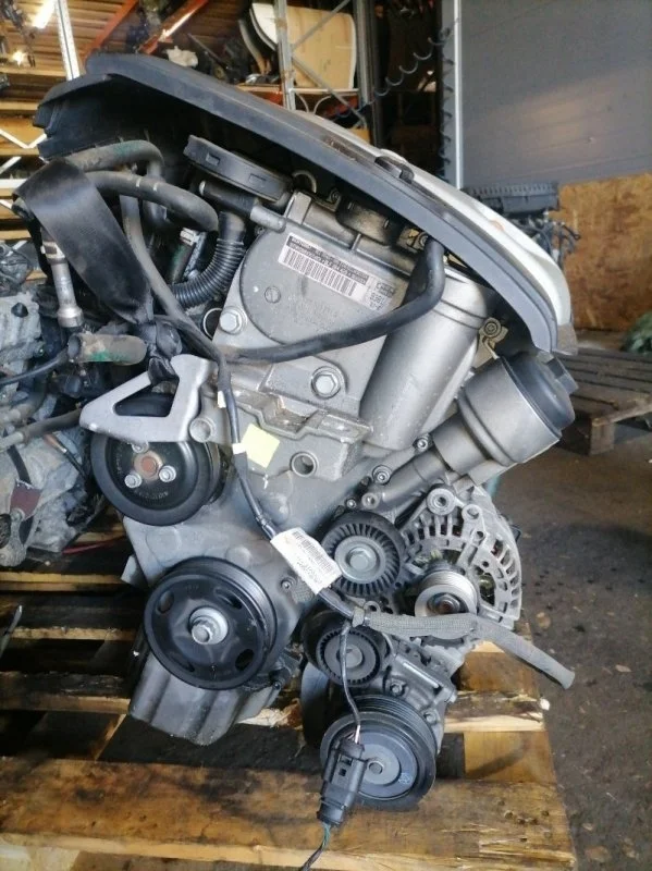 Двигатель blf Volkswagen Golf 5 2006 1K1