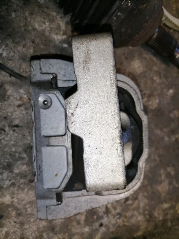 Опора Volkswagen Jetta 2008 1K2