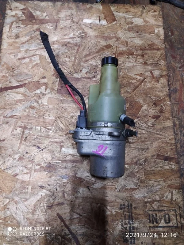 Насос эгур Volvo S40 2010 MS