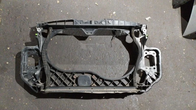 Панель передняя AUDi A6 2007 4F2