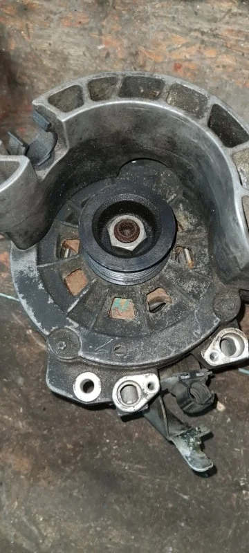 Генератор 190а Porsche Cayenne