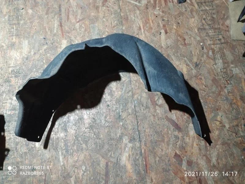 Подкрылок BMW 3 2005 E90