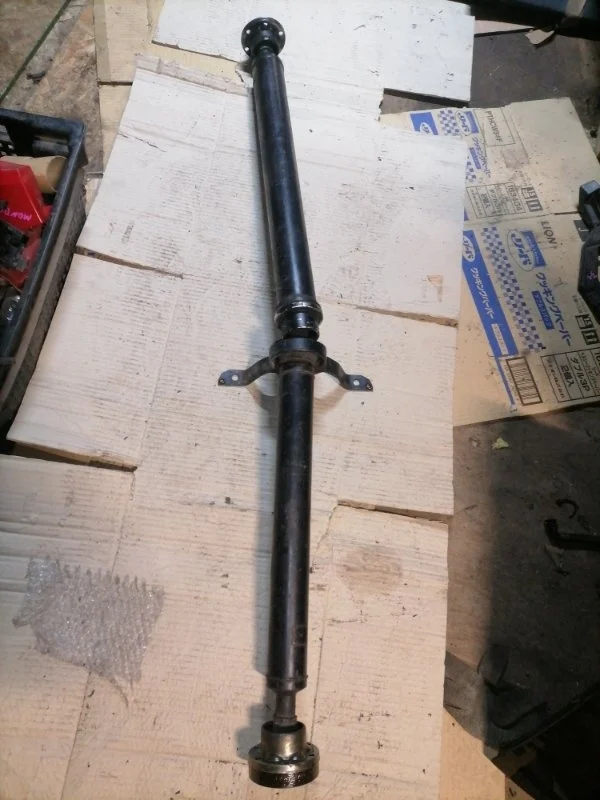 Карданный вал Audi A4 2011 8K2