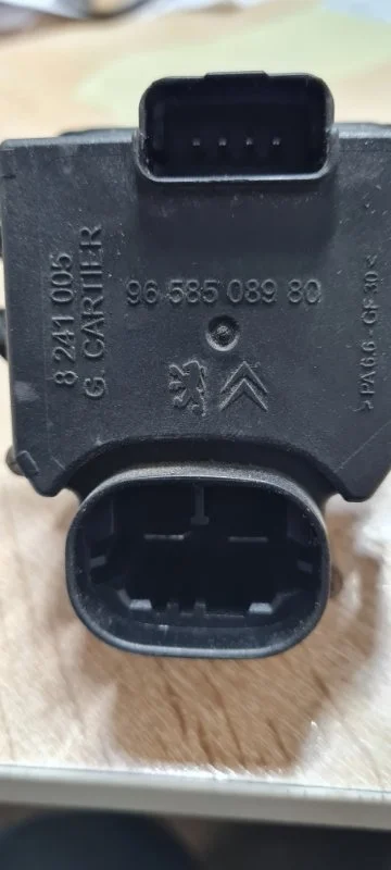 Блок управления вентилятором Citroen C4 2008 LC