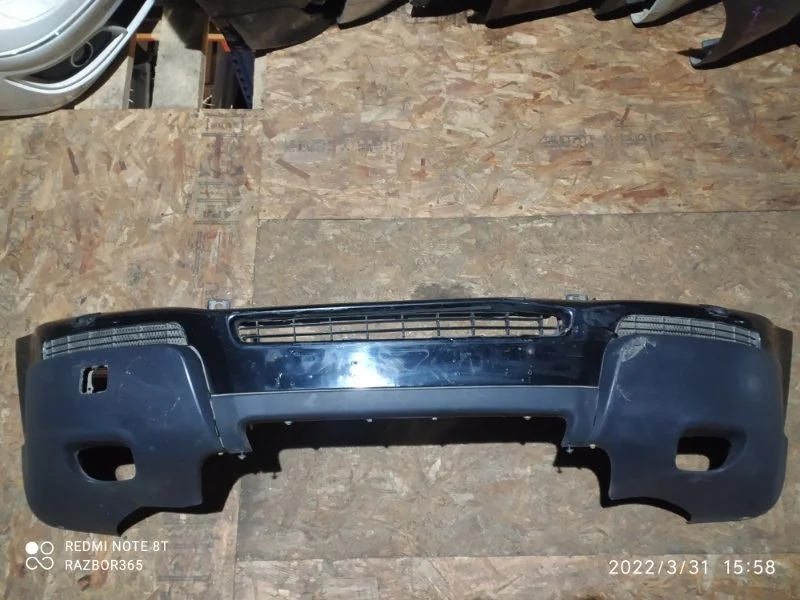 Бампер под ремонт VOLVO XC90 2004